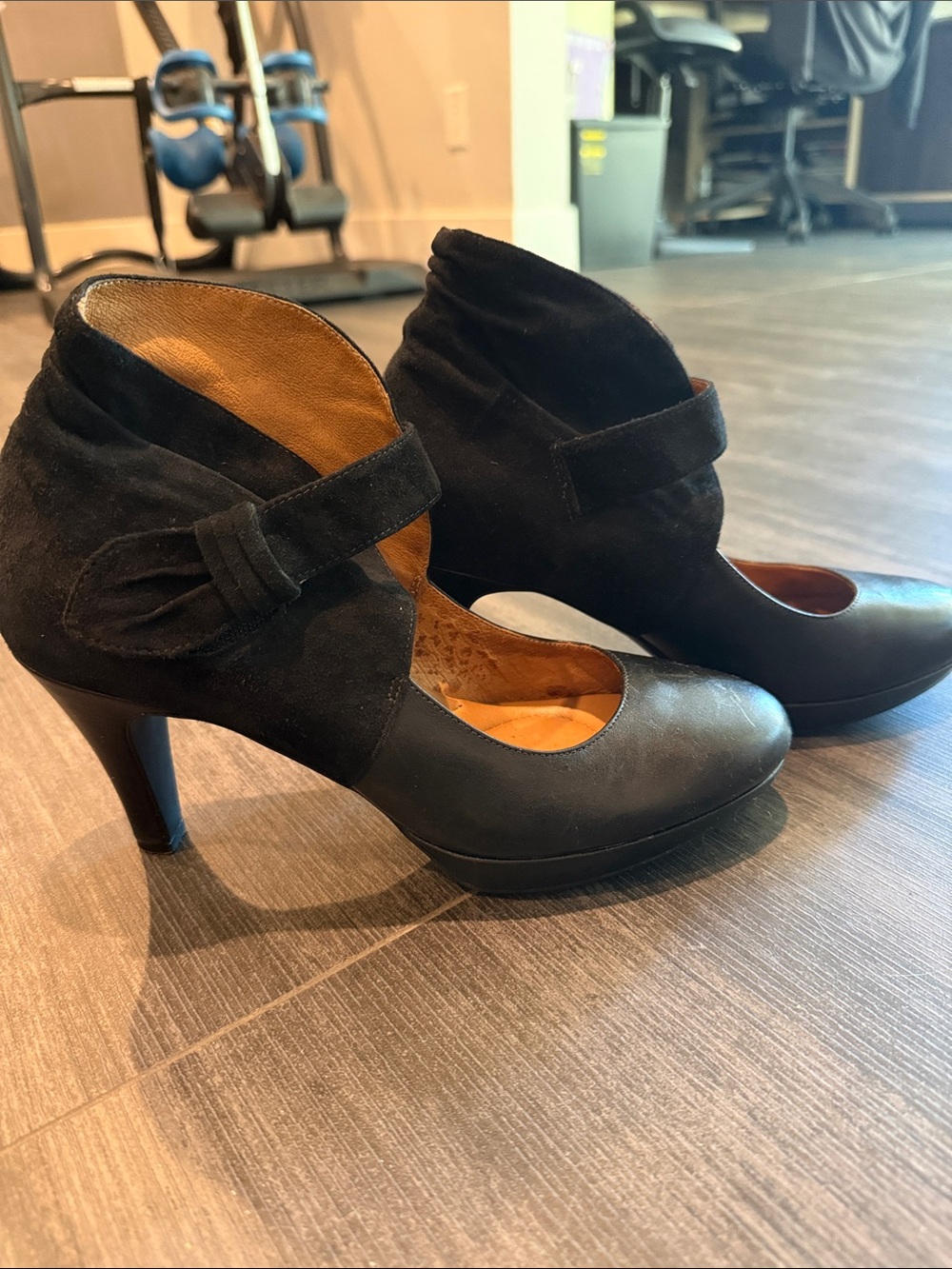 Clarks Black Suede and Leather Ankle Pumps with Bow Strap